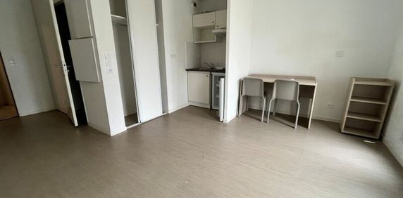 Location Appartement 1 pièce 22m² VILLENAVE D ORNON 33140 - Photo 2