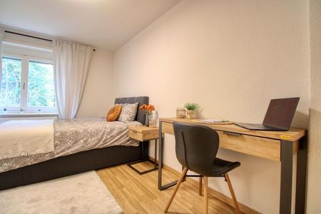 Lina #2 - Comfortable Coliving in Zürich's Dynamic Altstetten District - Photo 2