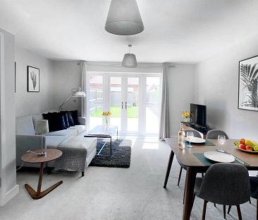 2 Bed, House - Photo 3