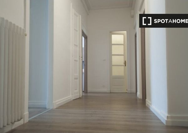 turin, Piedmont 10143