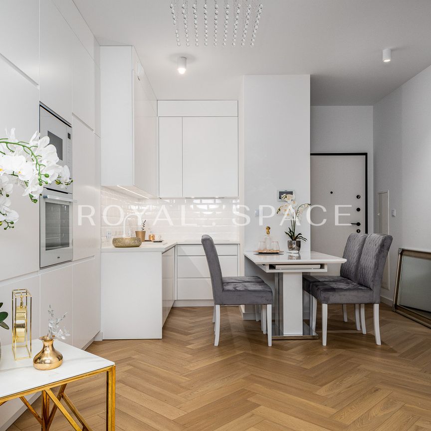 Narożny apartament z loggią na 9. piętrze - Photo 1