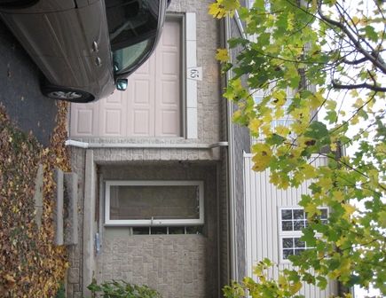 96 University Avenue - Photo 1