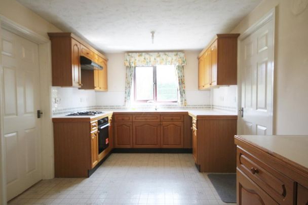 3 bedroom detached house to rent - Photo 1