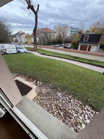 Location Appartement 1 pièce 32m² NANCY 54000 - Photo 4