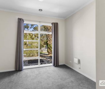 Contemporary Living in a Sought After Location - Photo 3