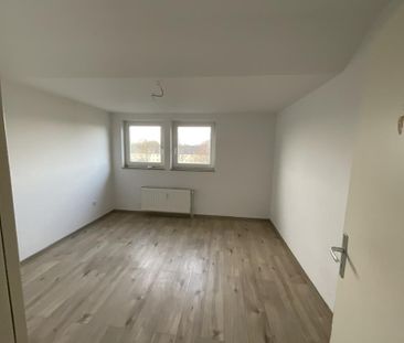 3-Zimmer-Wohnung mit Balkon in Wilhelmshaven Fedderwardergroden - Photo 5