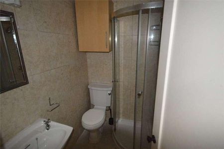 Waveney, Branscombe, Seaton, EX12 - Photo 5