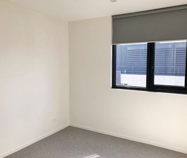 Location Perfect - Photo 5