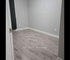 For Lease - 40 Gladstone Square, Brampton, Ontario - Photo 6