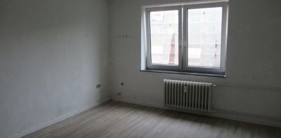 2-ZW mit Balkon am Ziegelteich 35 in Kiel zu vermieten! OTTO STÖBEN GmbH - Photo 2