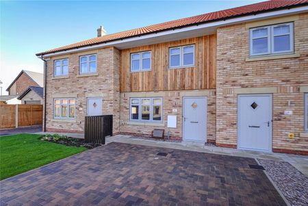 3 bedroom terraced house to rent - Photo 2
