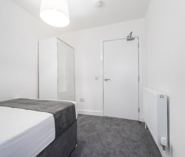 2 bedroom parking to rent - Photo 3