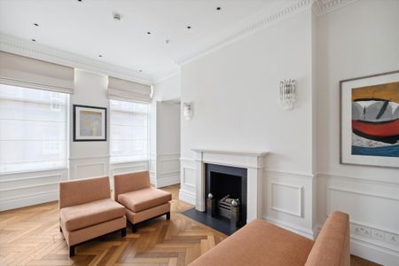 A superb apartment located on Kensington Court Gardens, W8. - Photo 5