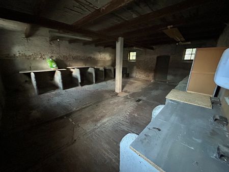 Unieke vierkantshoeve met weide op 4000m² te Wervik - Foto 3