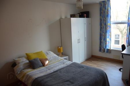 Flat 2 72 Fitzroy Av, Belfast, BT7 1HX - Photo 3