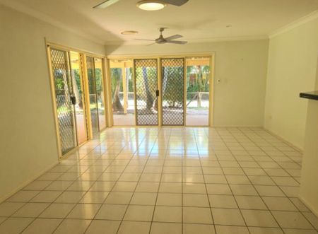 Victoria Point - Photo 2