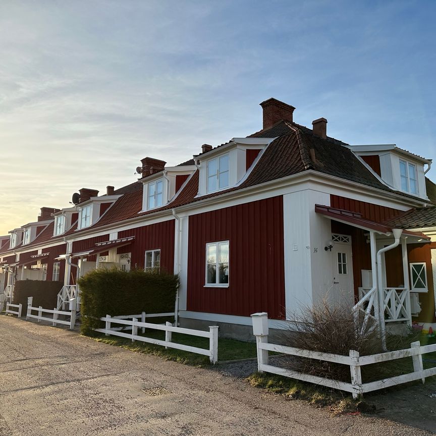 Lugngatan, Motala - Photo 1