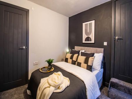 Highfield Avenue (Room 1), Wortley, Leeds - Photo 5
