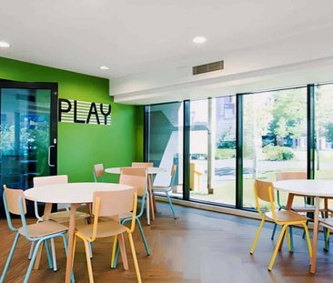 Large Standard Single Ensuite - Photo 2