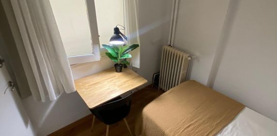 Habitación - Madrid - Ibiza - 460€ MES - Ref. FGO-HIB022 - Photo 2