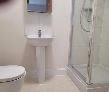 2 bedroom property to rent - Photo 6