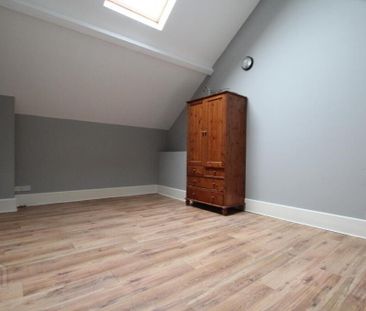 35 Woodville Street, Lurgan, BT67 9DQ - Photo 4