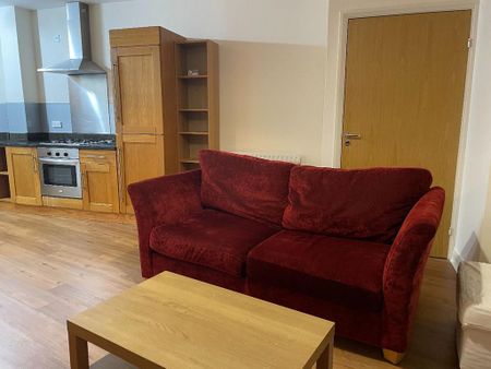2 bedroom apartment to rent - Photo 3