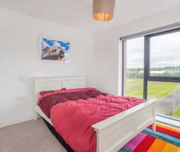 2 bedroom flat to rent - Photo 6