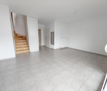 Location Appartement 2 pièces 44m² ST PRYVE ST MESMIN 45750 - Photo 2