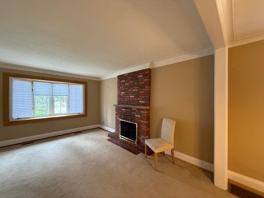 For Lease - 12 Monkton Avenue, Toronto, Ontario - Photo 1