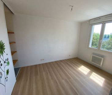 Appartement Dammarie Les Lys 2 pièces à la Croix Saint Jacques - Photo 4