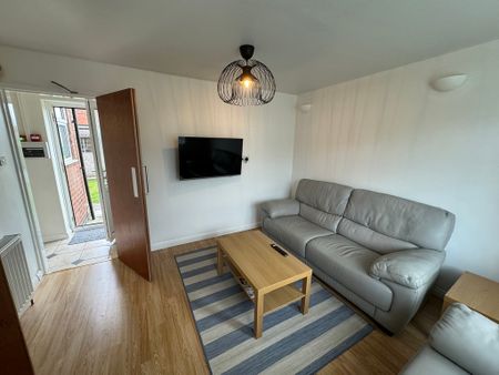 Lady Road, Burton Stone Lane - P10823 - Photo 2