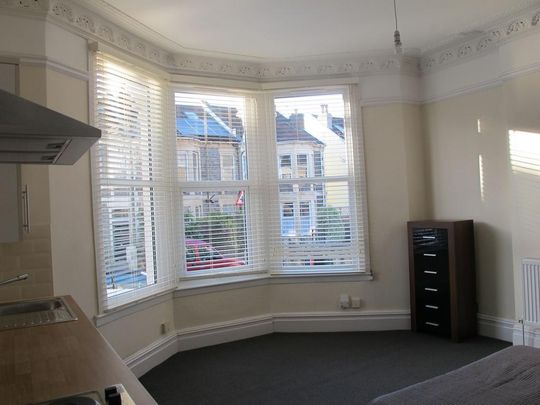 7 bedroom house to rent - Photo 1