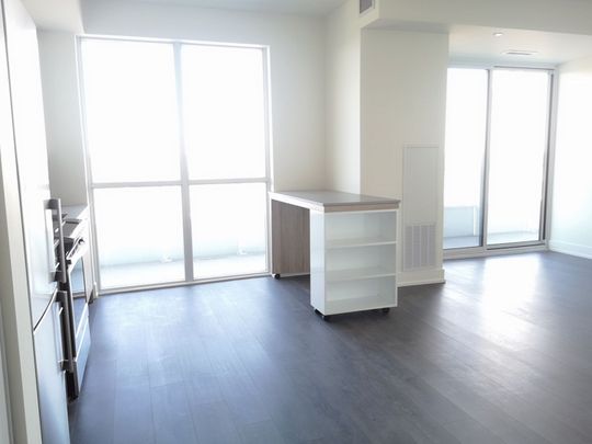 For Lease - 180 Fairview Mall Drive Unit# 909, Toronto, Ontario - Photo 1