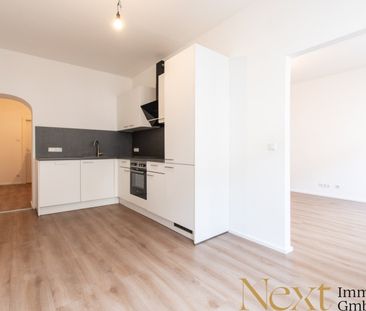 Teilsanierte 2-Zimmer-Altbauwohnung mit nagelneuer Einbauküche in L... - Photo 6