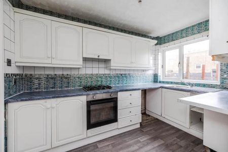 2 bedroom terraced house to rent - Photo 5