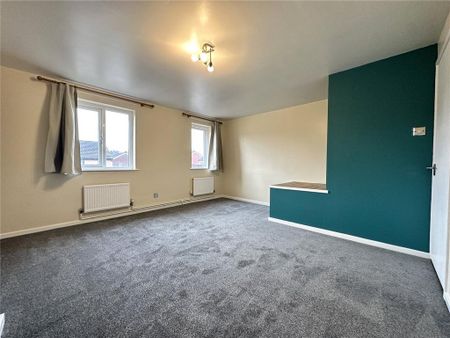 2 bedroom semi-detached house to rent - Photo 4