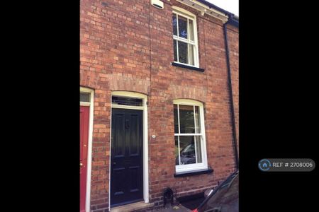 2 bedroom terraced house to rent - Photo 2