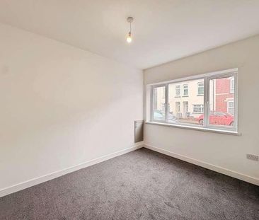 Somerset Street, Cardiff, CF11 - Photo 2