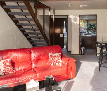 2 Bedroom Apartment by Otago Golf Course - Photo 5