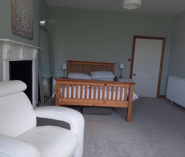 4 bedroom detached house to rent - Photo 3