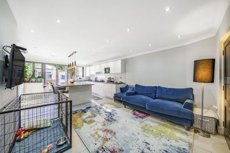 4 bedroom semi-detached house to rent - Photo 3