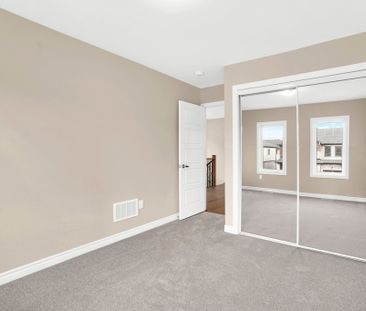 For Lease - 42 Sun Haven Lane, Thorold, Ontario - Photo 4