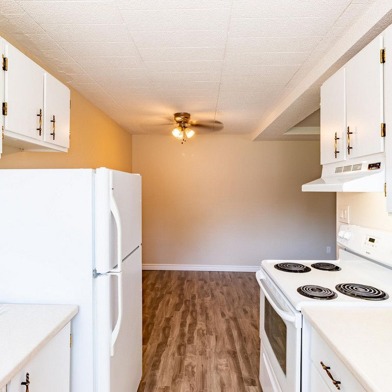 Cambridge Heights Apartments - ALL INCLUSIVE - Photo 1