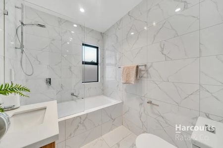 Lalor - Photo 5