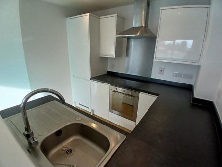 1 bedroom apartment to rent - Photo 4