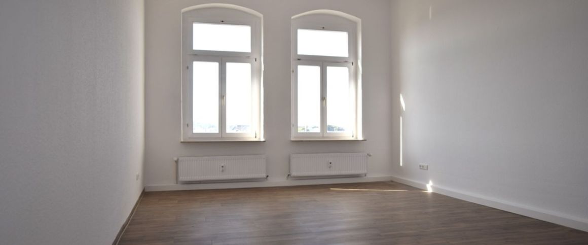 TOP WOHNGEFÜHL • 4-Zimmer • Bad mit Wanne & Dusche • große Portaltüren • unbedingt Anschauen ! - Foto 1