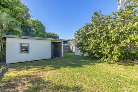 2/3 Sunset Avenue, Mundingburra - Photo 5