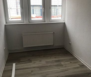 Helle und gepflegte 3,5-Zimmerwohnung mit Balkon und Garten - Foto 6