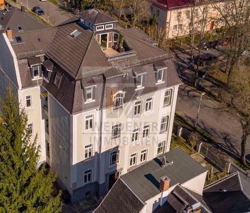 Tolle 4-Raum Wohnung mit Dachterrasse nahe dem Dahliengarten! - Photo 2